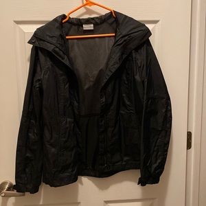 Women’s Columbia rain jacket